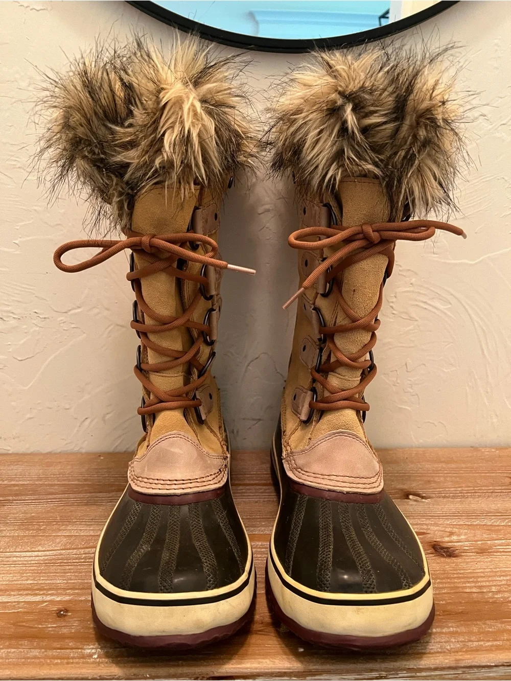 Sorel Women’s Fur-Trim Lace-Up Waterproof Winter Boots - Tan/Black Size 11